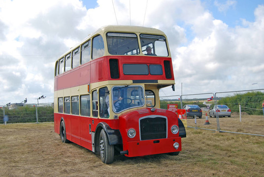雙Decker Bus