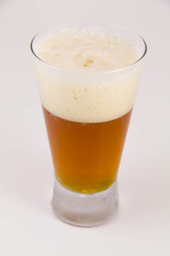 冷淡的一杯啤酒