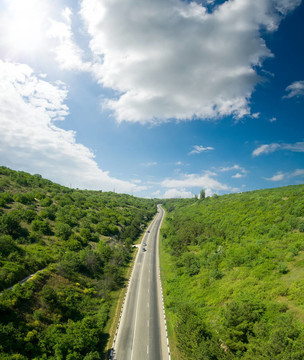 山區(qū)瀝青路