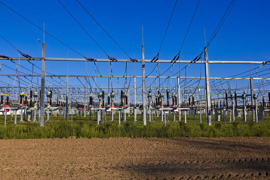 農(nóng)田發(fā)電廠