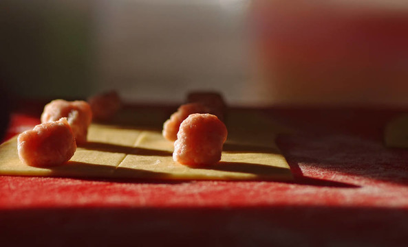 制作餃子