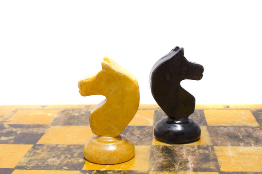 這是棋盤上的棋。