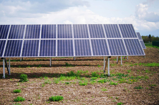 太陽能發(fā)電廠