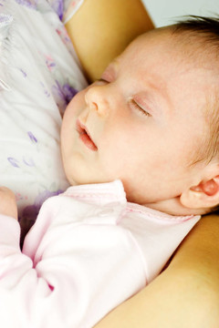 熟睡的嬰兒