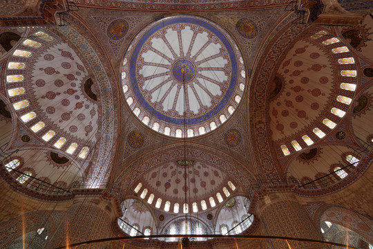 伊斯坦布爾Sultan Ahmed Mosque（藍色清真寺）內(nèi)部；土耳其