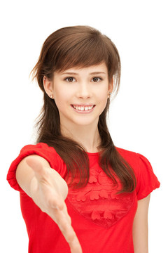 少女張開(kāi)手準(zhǔn)備握手