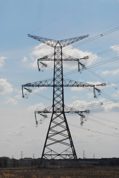 輸電塔
