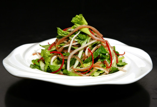 野菜拌豬耳絲