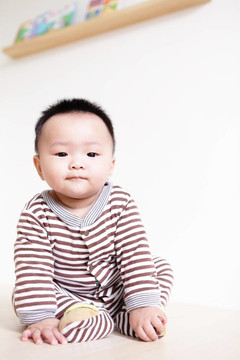 一個(gè)小男孩特寫肖像