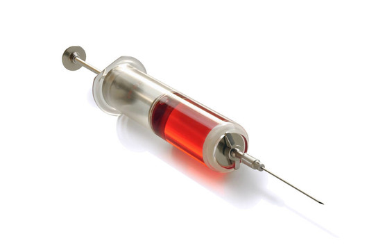 舊玻璃注射器和疫苗