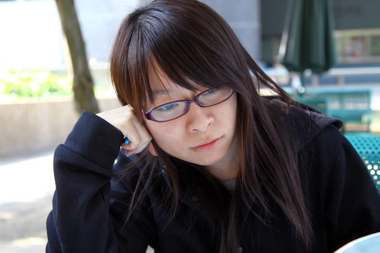 亞洲女孩的思考