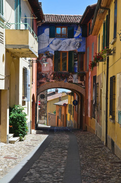 小巷。多扎。Emilia Romagna。意大利.