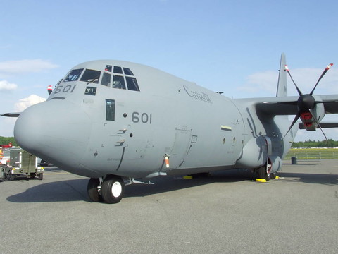 加拿大陸軍運(yùn)輸飛機(jī)