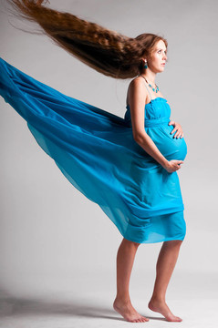 孕婦穿著飛行服
