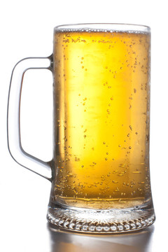 啤酒杯