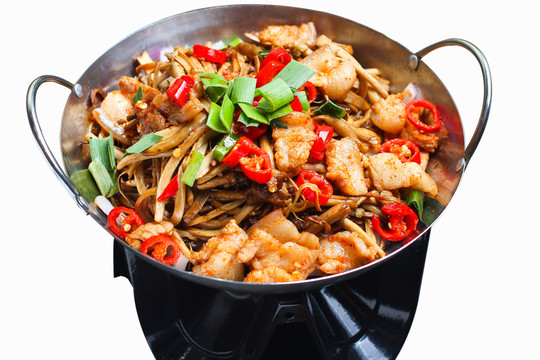 干鍋茶樹菇炒肉