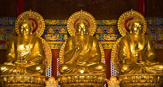 在wat-leng-noei-yi2佛像