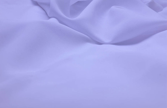 淡紫色的絲綢織物