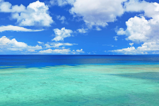 在日本沖繩的海景