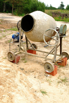 混凝土攪拌機(jī)