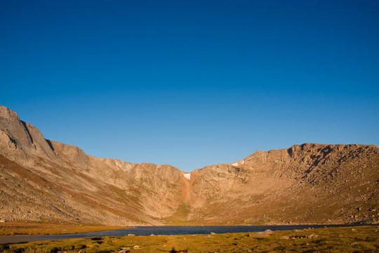在落基山脈的高山夏季