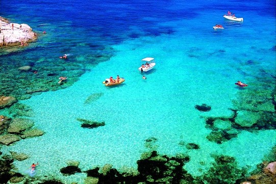 touquoise透明的海