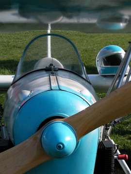 超輕型飛機(jī)