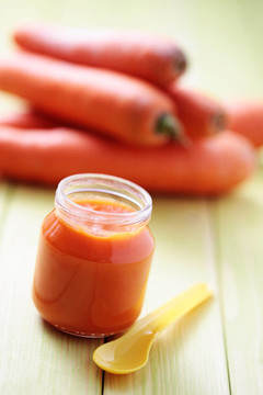 嬰兒食品- carrot