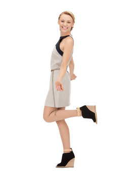 可愛的女人穿著優(yōu)雅的衣服