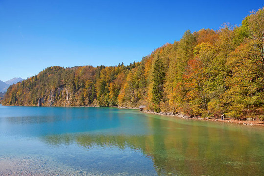高山湖泊