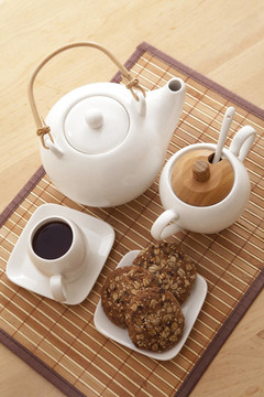 一個(gè)人的下午茶