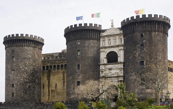 Maschio Angioino Castle；Naples