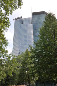 在蒙特利爾建設(shè)