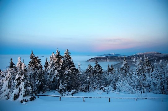 山貝斯基德山