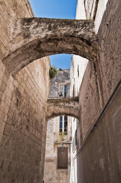 小巷。莫諾波利。Apulia。