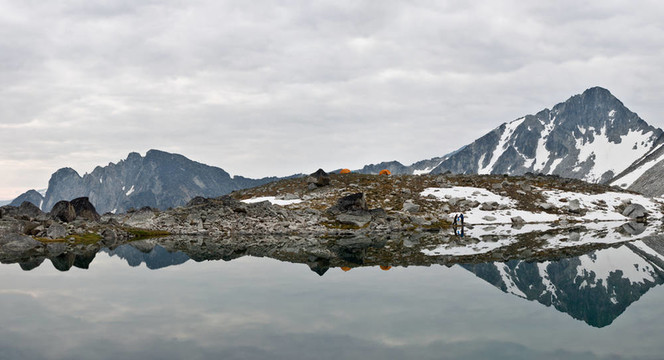 高山野外露營