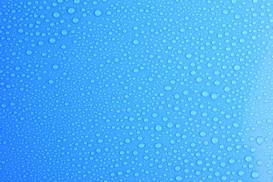 淡藍(lán)色盒子上的水滴