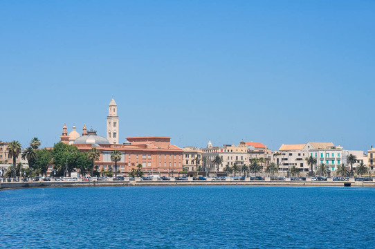 Bari的全景。Apulia。