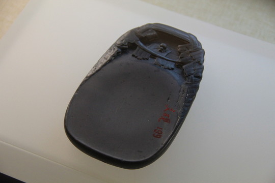 精致的硯臺(tái)