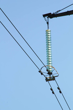 藍(lán)天電力線