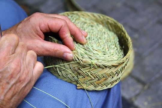 工匠縫紉籃子西班牙草weaver