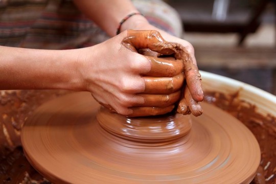粘土波特手特寫工作輪的手工藝品