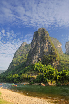 在陽朔桂林美麗的喀斯特景觀；中國