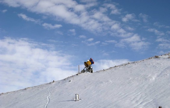 高山滑雪場(chǎng)