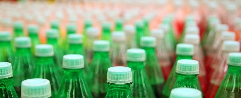 工廠彩色果汁飲料塑料瓶