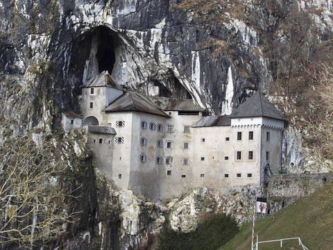 Predyamsky Castle；斯洛文尼亞