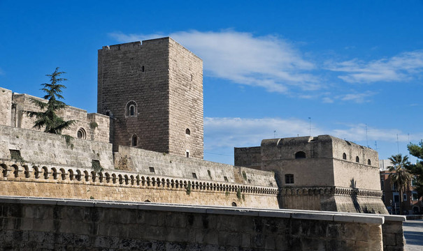 諾爾曼-施瓦本的城堡。Bari。Apulia。