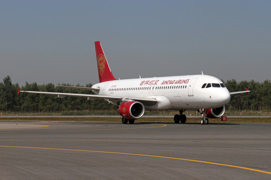 沈陽(yáng)機(jī)場(chǎng) 吉祥航空飛機(jī)
