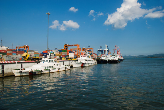 港口海巡船