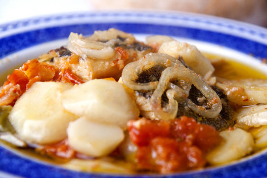 鱈魚和土豆的食物
